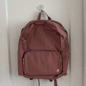 Lululemon Everywhere Rosegold Backpack